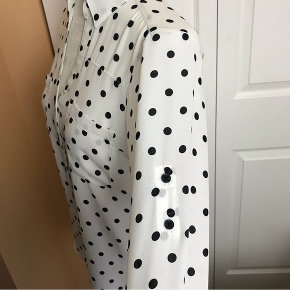 Express Polka Dot Button Down Blouse Size XS EUC - Picture 5 of 16